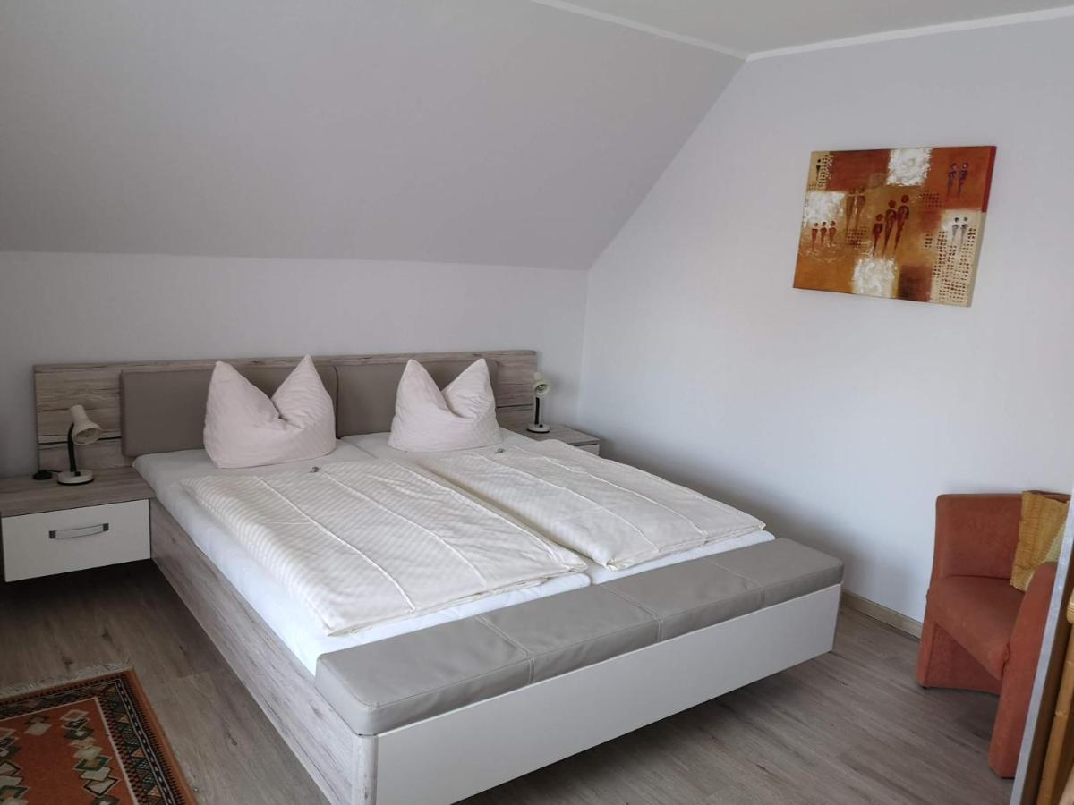 Arndt Ug Hotel *